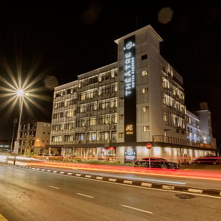 Theatre Hotel กูชิง ภายนอก รูปภาพ